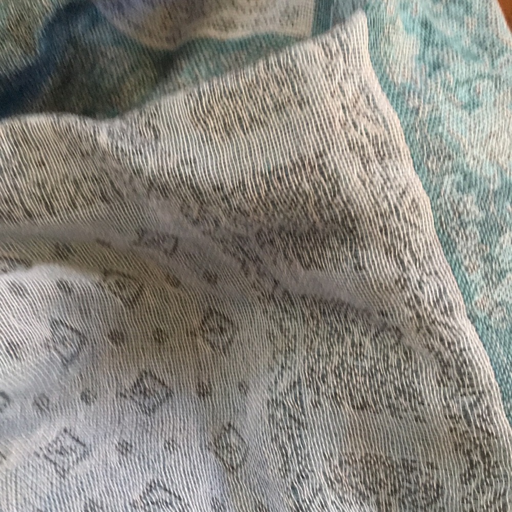 Infinity Scarf - Picture 4 of 5